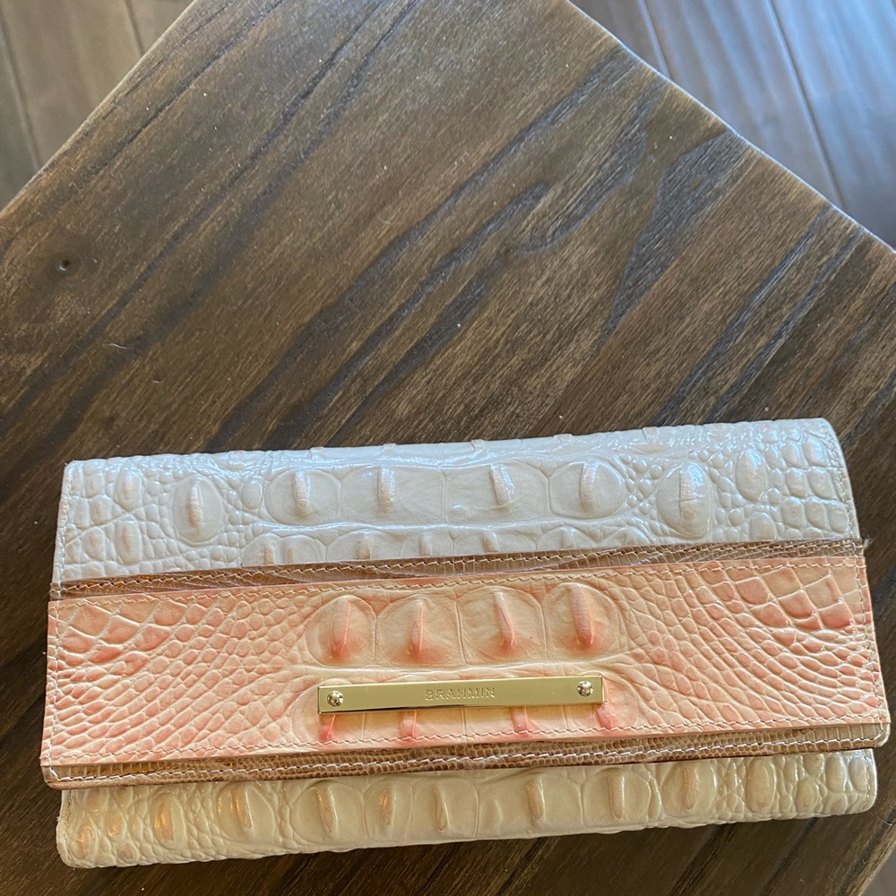 Brahmin Wallet in all it’s Pink and Gold Glory